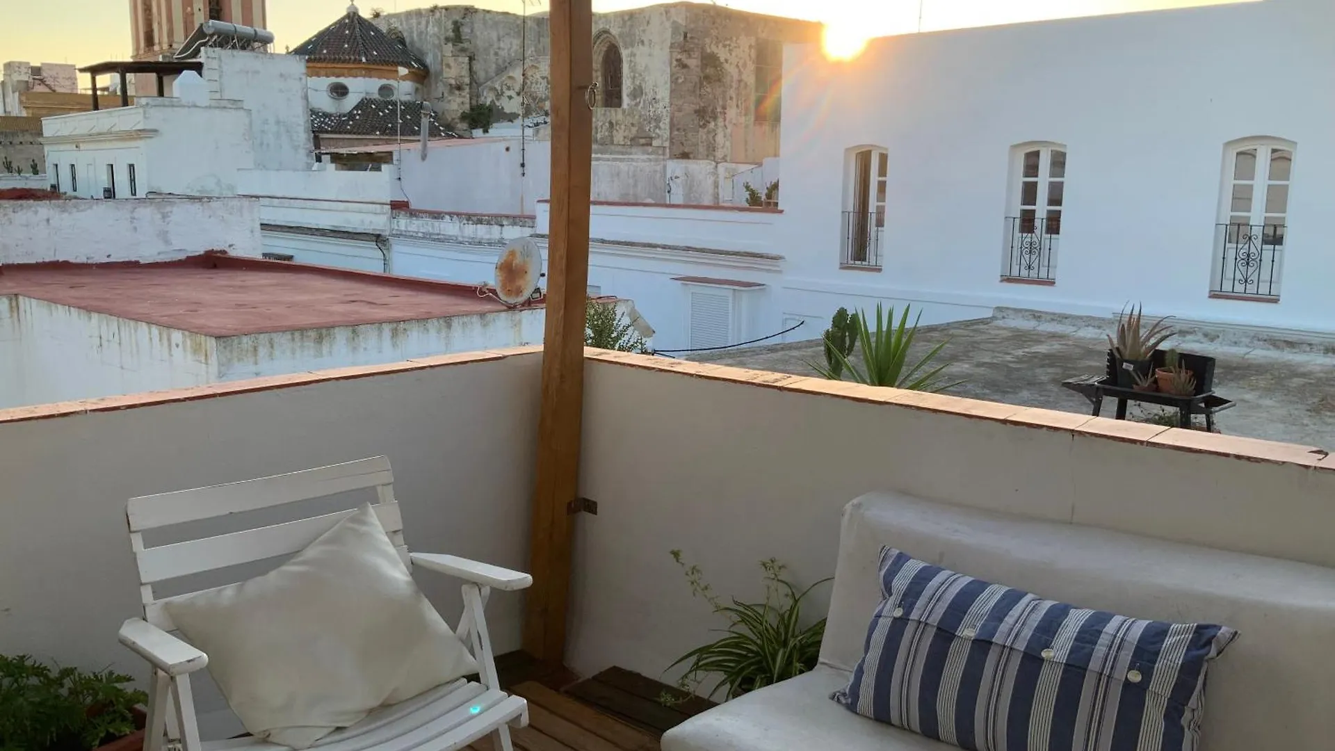 The Best In The Center Of Tarifa Apartment 0*,